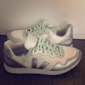 Veja hexa sneakers